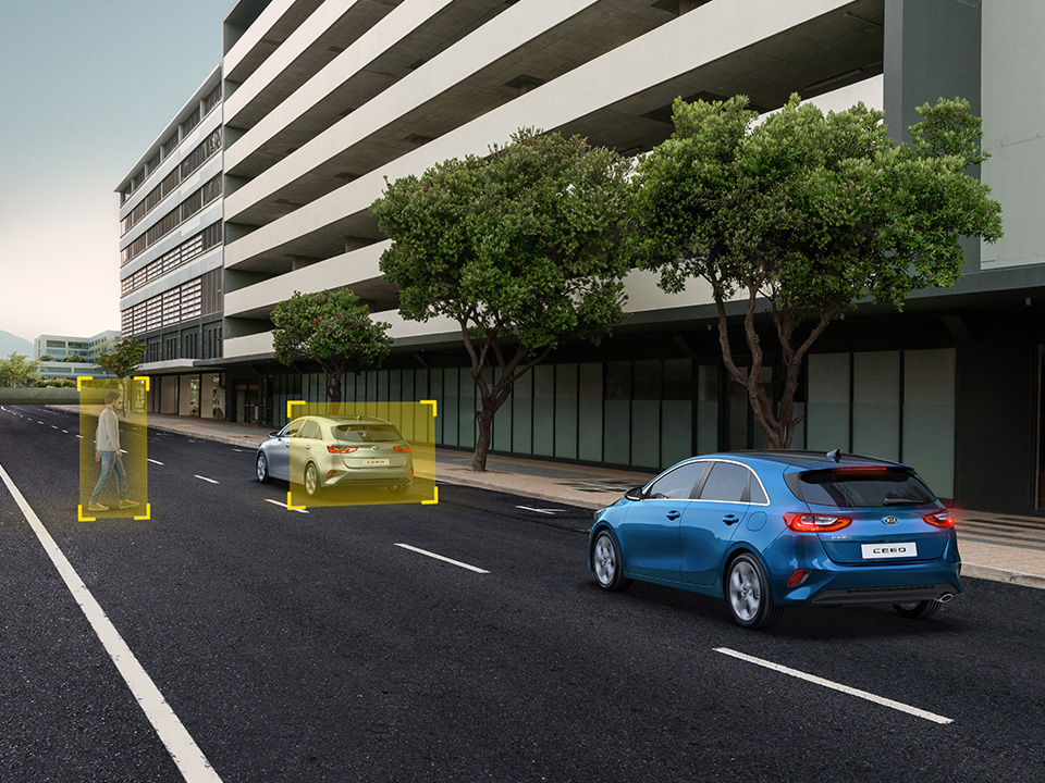 KIA Ceed Frontkollision