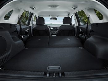 Kia e-Niro Viel Platz für mehr Leben Kia e-Niro Viel Platz für mehr Leben