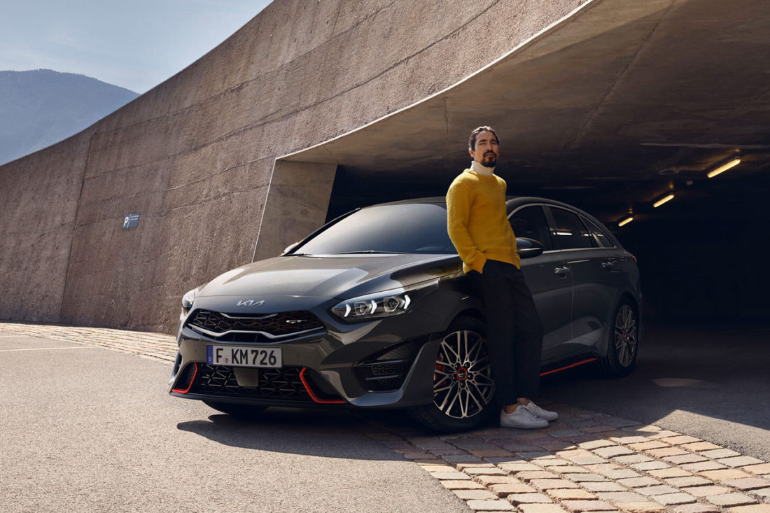 Teaser-Kia-ProCeed