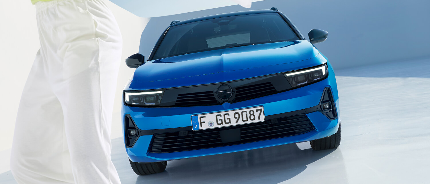 Opel Astra Sports Tourer Design (4)
