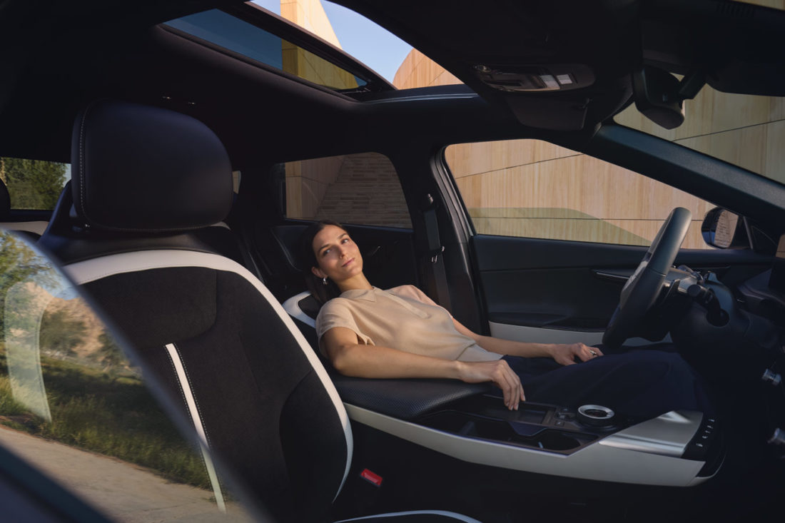 kia-ev6-pe-gt-line-interior-1350×900