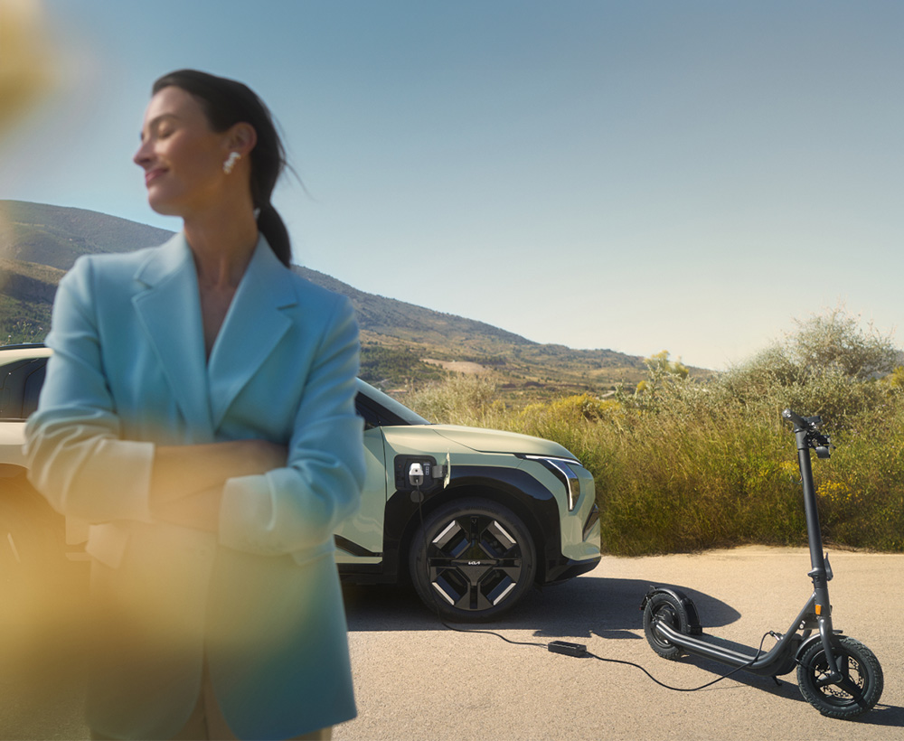 kia_teaser_vehicle-to-load_1000x820