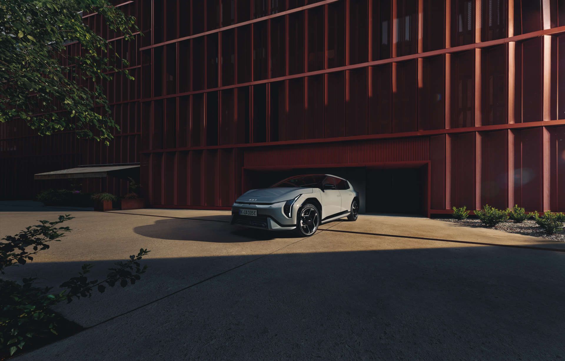 EV4_MY26_GTL_Print_OOH_car_cmyk