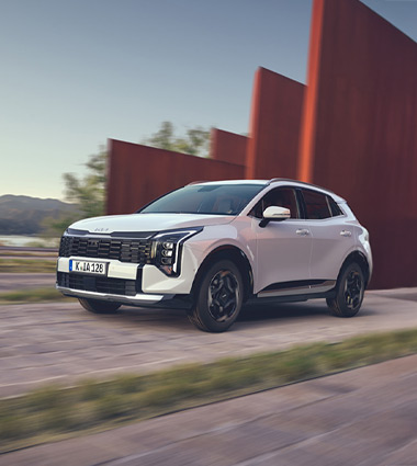 kia-sportage-baseline-lifesstyle-380×425