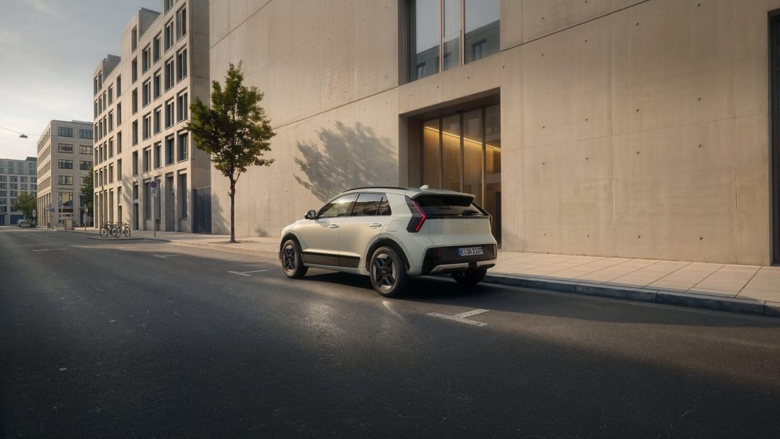 kia-niro-my27–rear-1920×1080-w